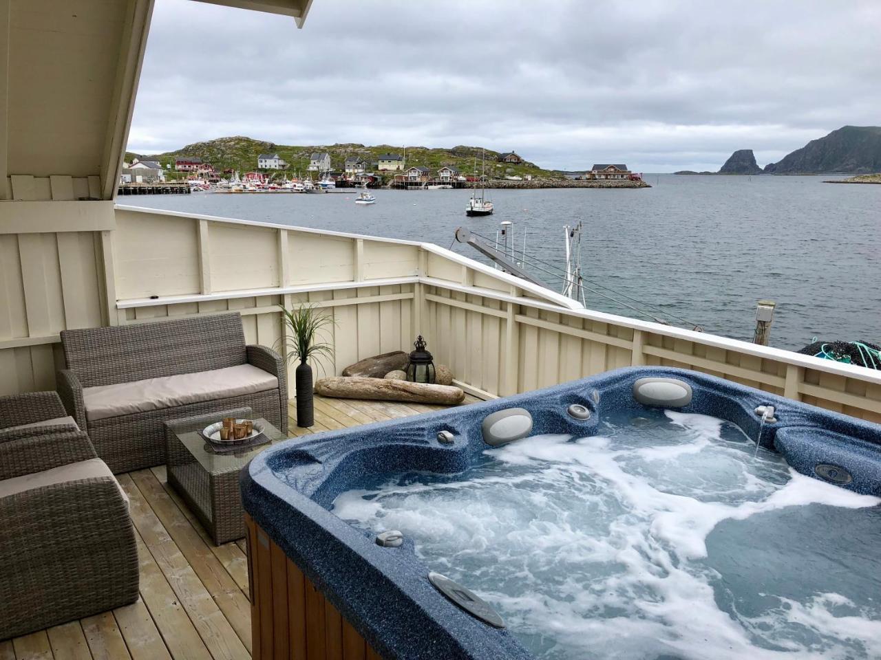 Apartment With Jacuzzi And Seaview